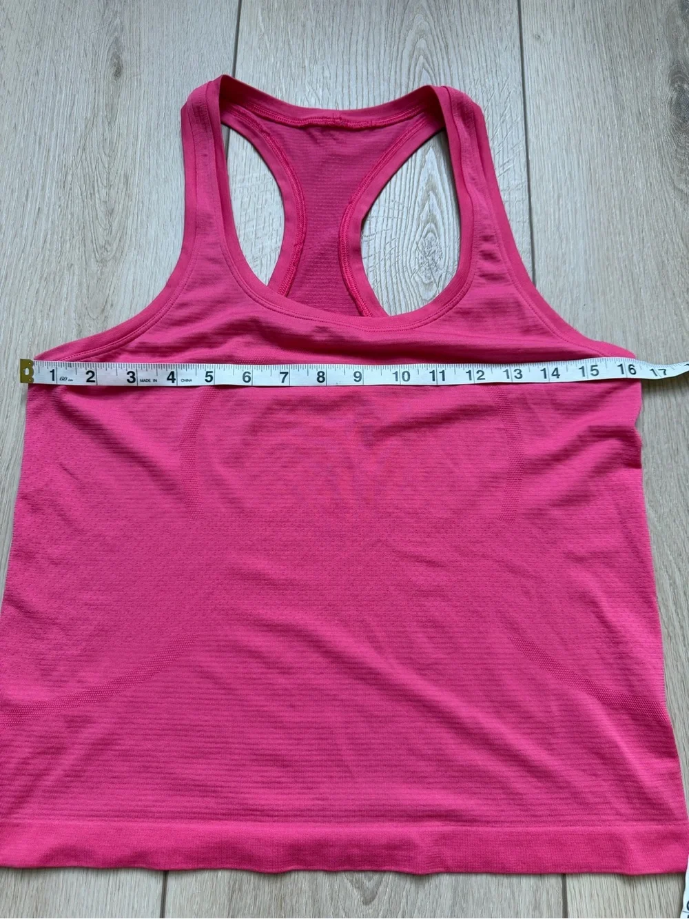 lululemon athletica lululemon swiftly